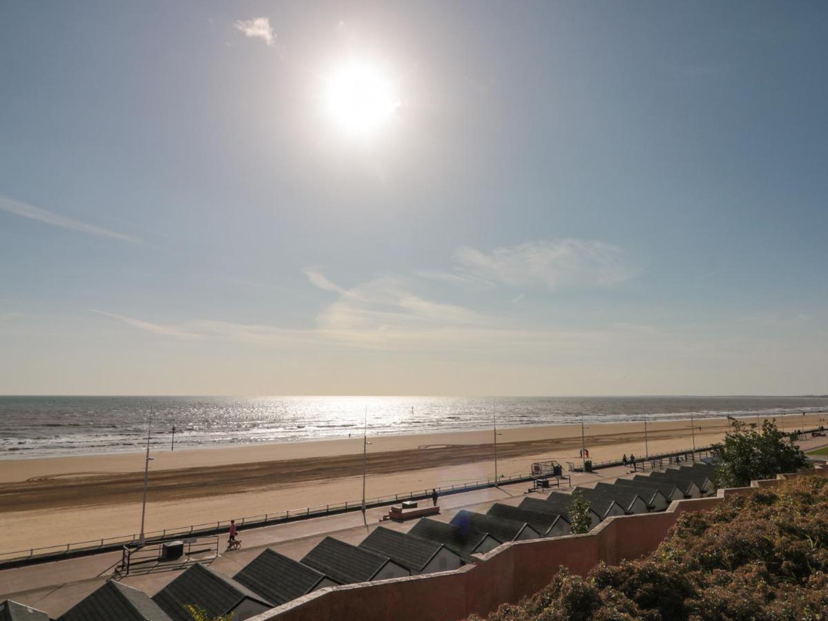 Flat 8 Apartment Bridlington Exterior photo